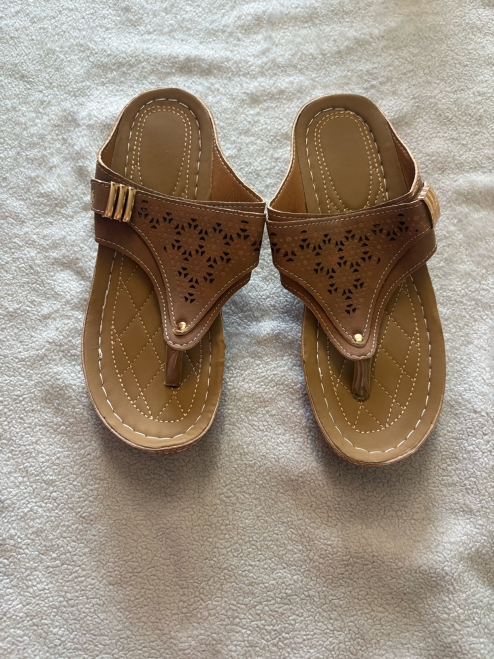 Tan Comfort Sandals Thong Style Cushioned Sole EU 38 US 7 7.5 New